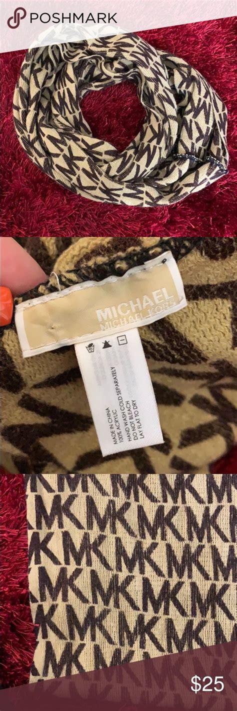 michael kors signature scarf